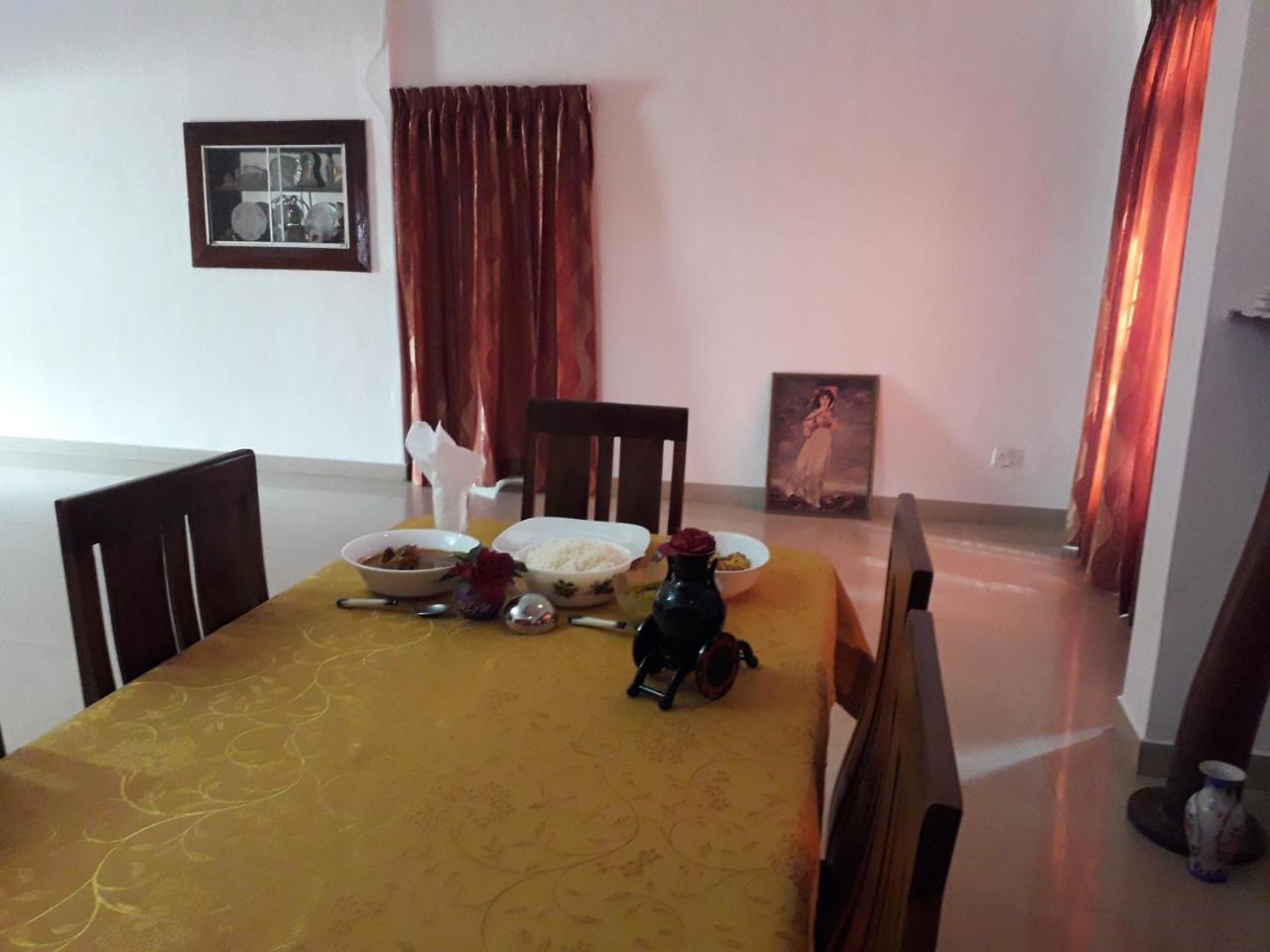 Jmf Hotel Негомбо Екстер'єр фото
