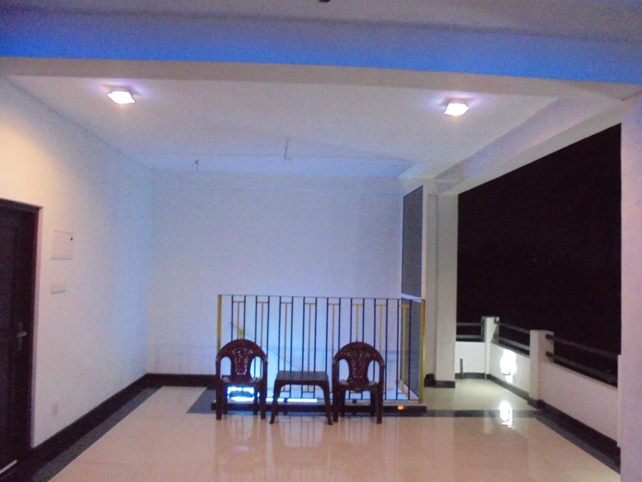 Jmf Hotel Негомбо Екстер'єр фото